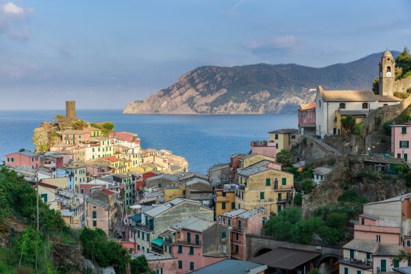 Stage photo Cinque Terre, Italie, Ligurie, lever de soleil sur Vernazza