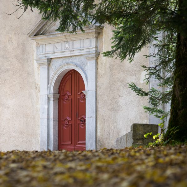 Alps, Isère, Chartreuse, laporte du monastère, monastère de la Grande Chartreuse