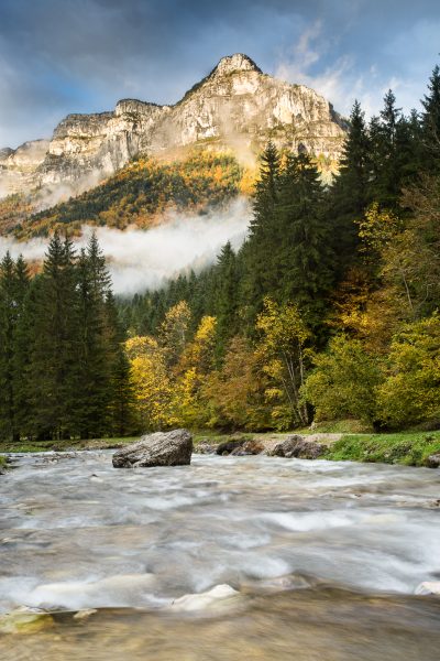 Alps, Isère, Chartreuse, le Guiers Vif au Cirque de St-Même