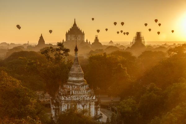 Myanmar, Birmanie, Bagan et montgolfières