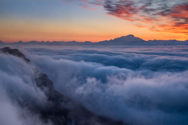 lever de soleil sur le Mont Blanc, Chartreuse, Dôme de Bellefont, Alpes