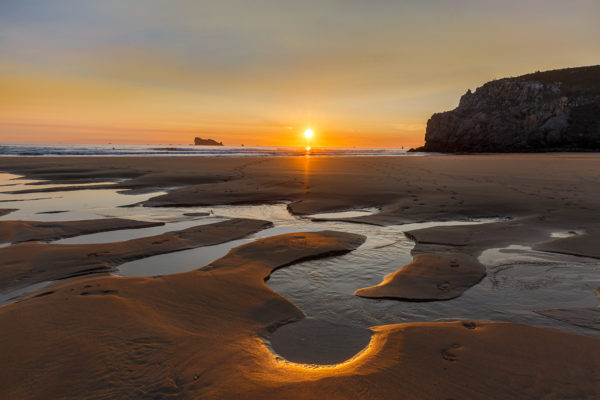 Coucher de soleil sur la plage, presqu'île de Crozon, Finistère