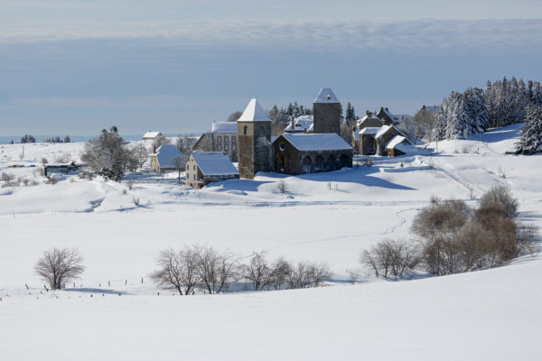 le village d'Aubrac en hiver, stage photo en Aubrac