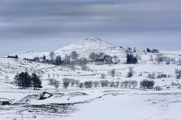 Marchastel, photo de l'Aubrac en hiver